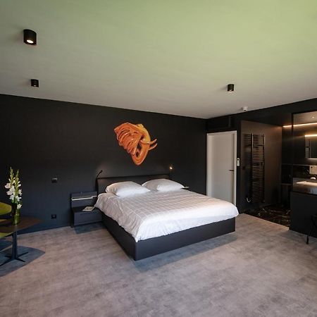 Les Thermes De Spa By La Cour De La Reine Hotel, Suites & Acces Gratuit Au Centre Thermal ภายนอก รูปภาพ